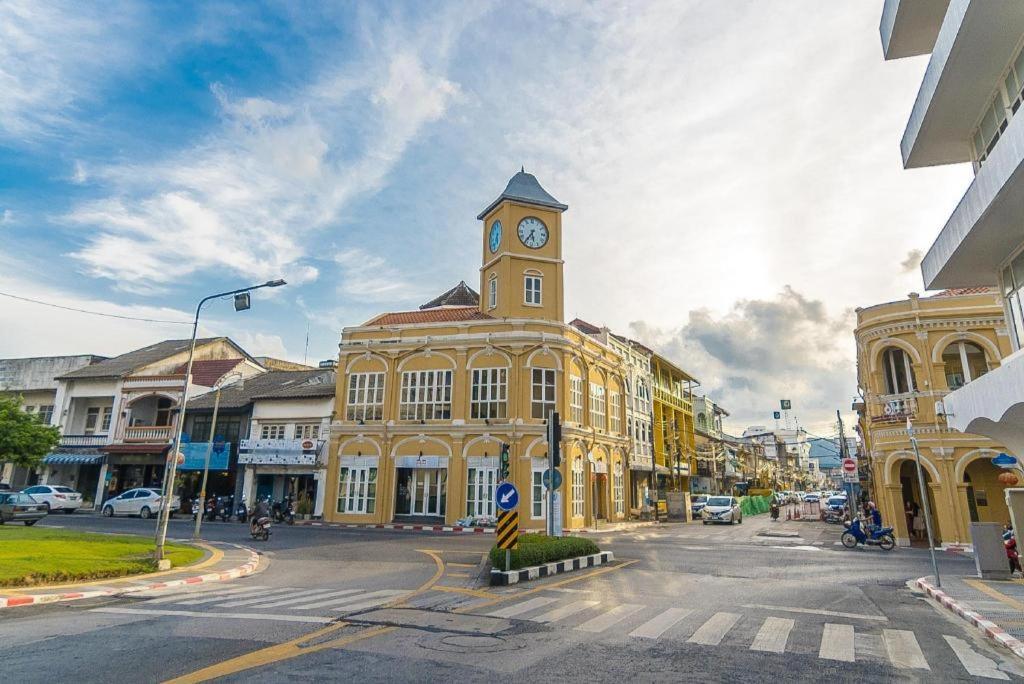 B2 Phuket Premier Hotel パトン エクステリア 写真